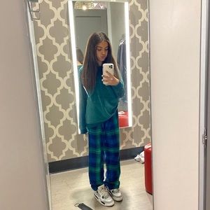 Meet your Posher, Renata